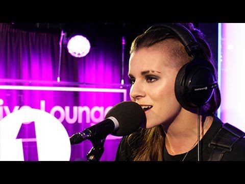 PVRIS cover Tove Lo's Talking Body in the Live Lounge - UC-FQUIVQ-bZiefzBiQAa8Fw