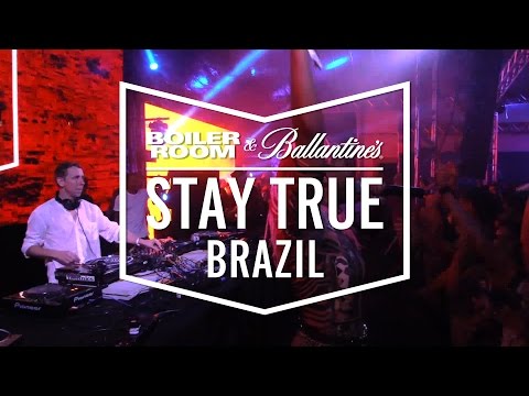 Gilles Peterson presents "Tam Tam Tam" (ft. Karol Conka) Boiler Room x Ballantine's Stay True Brazil - UCGBpxWJr9FNOcFYA5GkKrMg