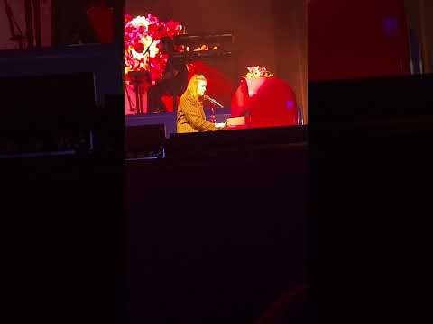 girl in red Live in Chicago: it would feel like this