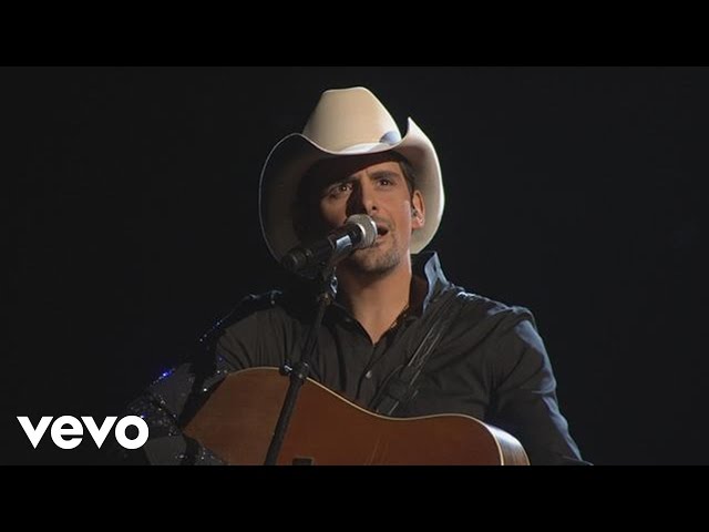 Brad Paisley Keeps Country Music Alive