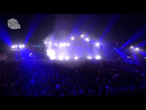 Tomorrowland 2013 - Tiësto - UCsN8M73DMWa8SPp5o_0IAQQ