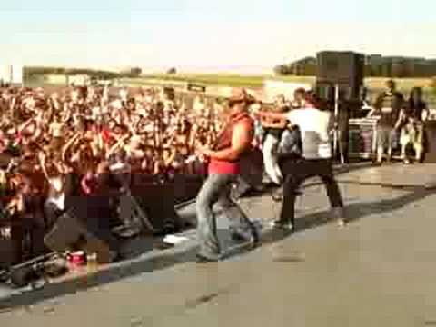 Pop Evil w/ Saving Abel - Addicted - UCyoC3W8VgYVfHkPJEz7lQZw