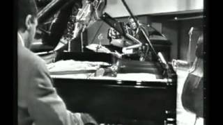 John Lewis - Django (Live, Berlin Piano Workshop,1965)
