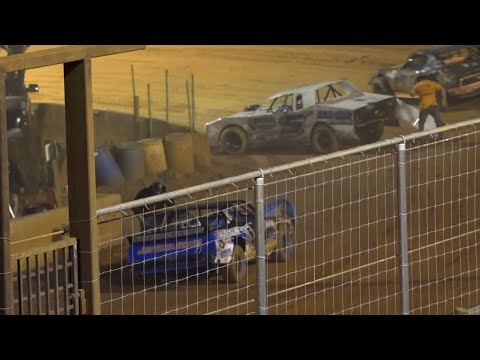 Stock V8 at Winder Barrow Speedway 10/21/2023 - dirt track racing video image