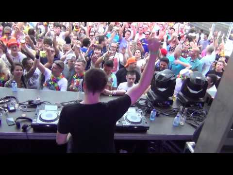 James Dymond @ Luminosity Beach Festival 04-07-2014 - UCoYWTLuE8ne56rR0WMSjEMA