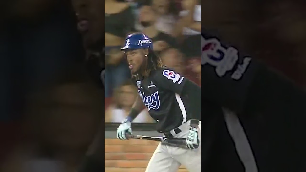 Things you love to see: Oneil Cruz mashing in the Dominican Winter League.