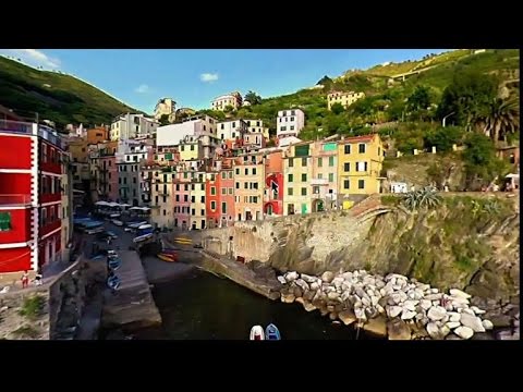CNET News - Facebook shows spherical, 360-degree videos in news feed - UCOmcA3f_RrH6b9NmcNa4tdg
