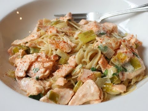 Creamy Salmon Leek Pasta - Easy Spring Seafood Pasta Sauce Recipe - UCRIZtPl9nb9RiXc9btSTQNw