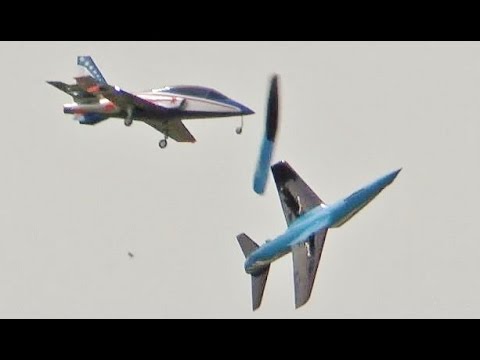 RC PLANE CRASH - MIDDAIR COLLISION TWO JETS - VIPERJET & REBEL - 2015 - UCMQ5IpqQ9PoRKKJI2HkUxEw