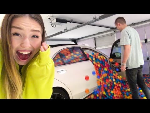 10.000 Bälle in Auto PRANK | Bibi - UCHfdTAyg5t4mb1G-3rJ6QsQ