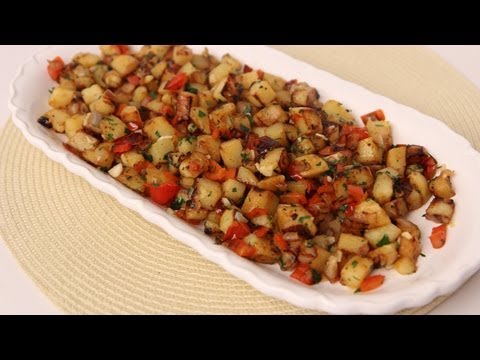 Homemade Potato Hash Recipe - Laura Vitale - Laura in the Kitchen Episode 433 - UCNbngWUqL2eqRw12yAwcICg