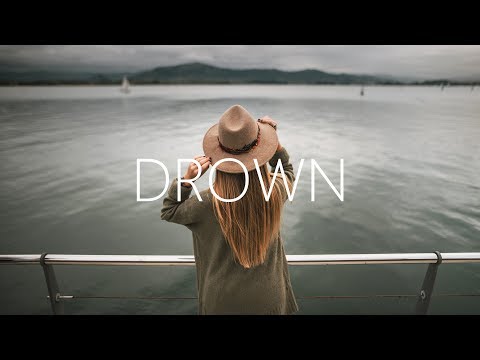 Boy In Space - Drown (Lyrics) - UCwIgPuUJXuf2nY-nKsEvLOg