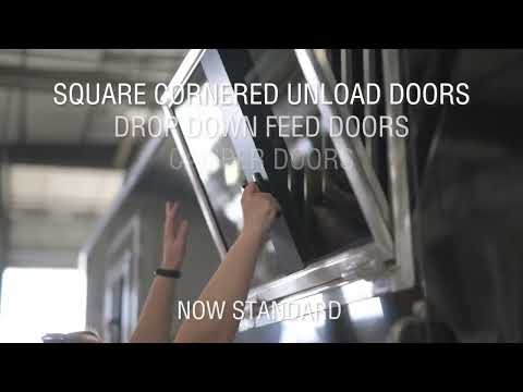 New 9000 Series Horse Trailers