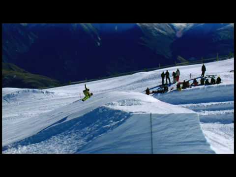 How to build a 90' snowboard ramp in NYC - UCblfuW_4rakIf2h6aqANefA