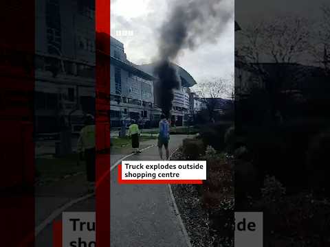 Shoppers were evacuated after an explosion outside a shopping centre in Southampton, UK. #BBCNews