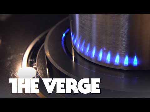 Samsung's virtual flame stovetop cooks with LED flames — CES 2015 - UCddiUEpeqJcYeBxX1IVBKvQ