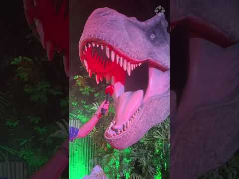 Why we went to Jurassic Park (dino nuggets) #sdcc #jurassicpark #movies #shorts