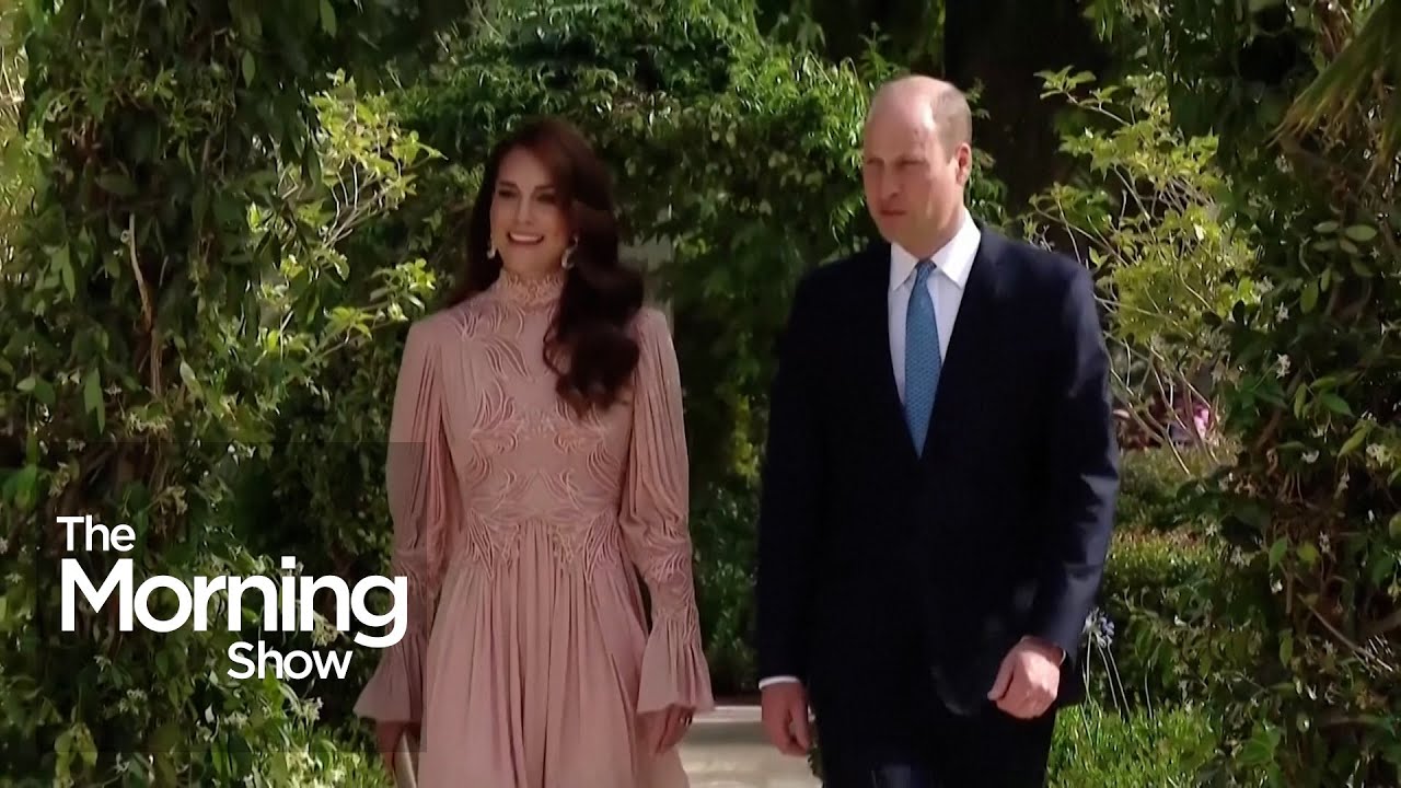 Prince William and Kate make surprise appearance at Jordan royal wedding