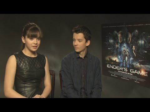 Ender's Game: Asa Butterfield and Hailee Steinfeld interview - UCXM_e6csB_0LWNLhRqrhAxg