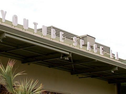 CNET News - YouTube offers creators free use of production facility - UCOmcA3f_RrH6b9NmcNa4tdg