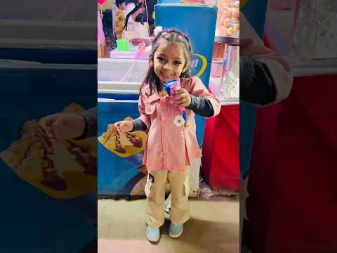 Tooktook ko mahngi vali icecream pasand aai