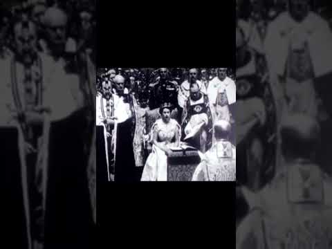 When Queen Elizabeth II took the Coronation Oath - Rare televised event (1953) #QueenElizabeth