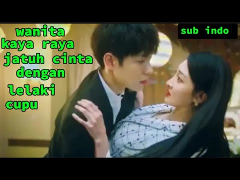Wanita kaya raya jatuh cinta, dengan pria cupu yang miskin, poster