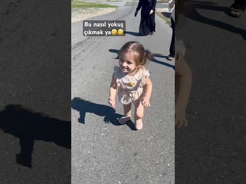 😅😅#komik#bebekoyunlari #baby #annebebek #babygirl #viralvideo #fyp#keşfetbeniöneçıkar