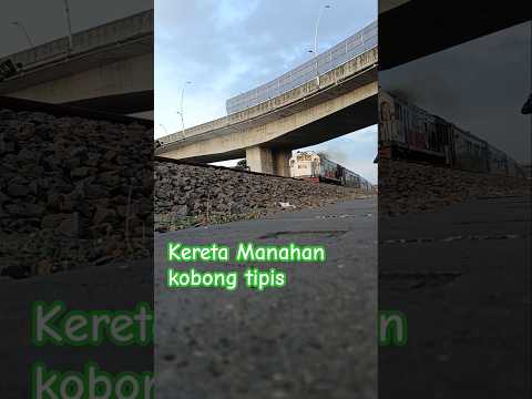 KERETA KOBONG #keretaapi #shortviral #huntingkeretaapi