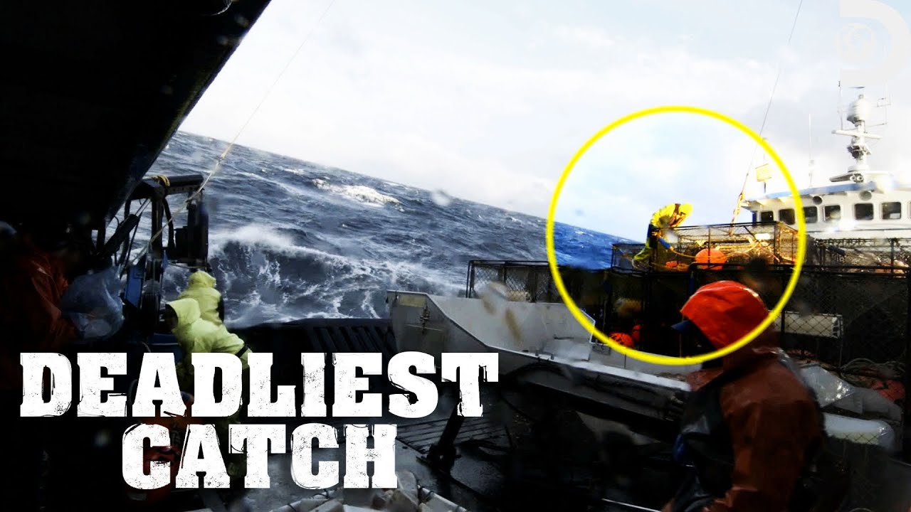 Crewman Almost Thrown Overboard Into Rough Alaskan Waters | Deadliest Catch | Discovery