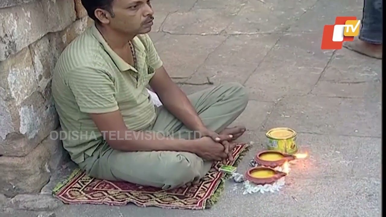 Damaru Sound Resonates at Lingaraj Temple, Filling the Temple Premises with Divine Vibes