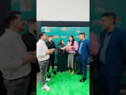 “Curiosidades das duplas de dois! Kkkkk 🤨😂 Um é sério, o outro é a bagunça!