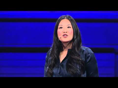 The Sociology of Gossip: Elaine Lui at TEDxVancouver - UCsT0YIqwnpJCM-mx7-gSA4Q