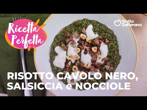 RISOTTO CAVOLO NERO, SALSICCIA e NOCCIOLE...l'autunno nel piatto🍂❤️🌰 #adv