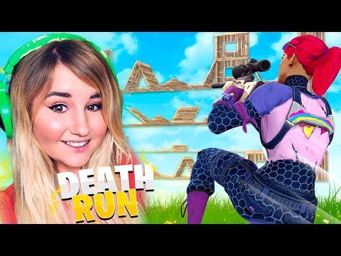 DEATH RUN FORTNITE *Custom Game Mode* | Little Kelly |