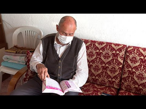 Torunlarına özendi, ikinci üniversiteyi okudu