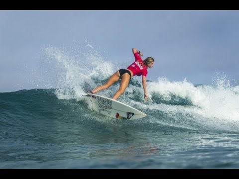 Opening Day at Swatch Girls Pro - France 2013 - UCblfuW_4rakIf2h6aqANefA