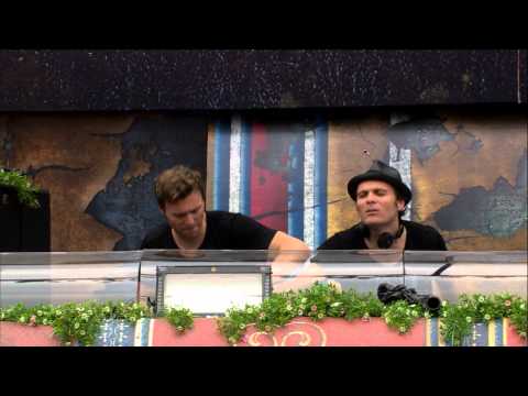 EC Twins at Tomorrowland 2012 - UCsN8M73DMWa8SPp5o_0IAQQ