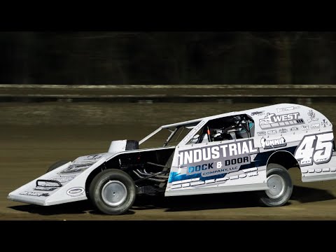 Finally finding speed at Volusia Speedway park- Night #3 of the DIRTcar UMP Nationals - dirt track racing video image