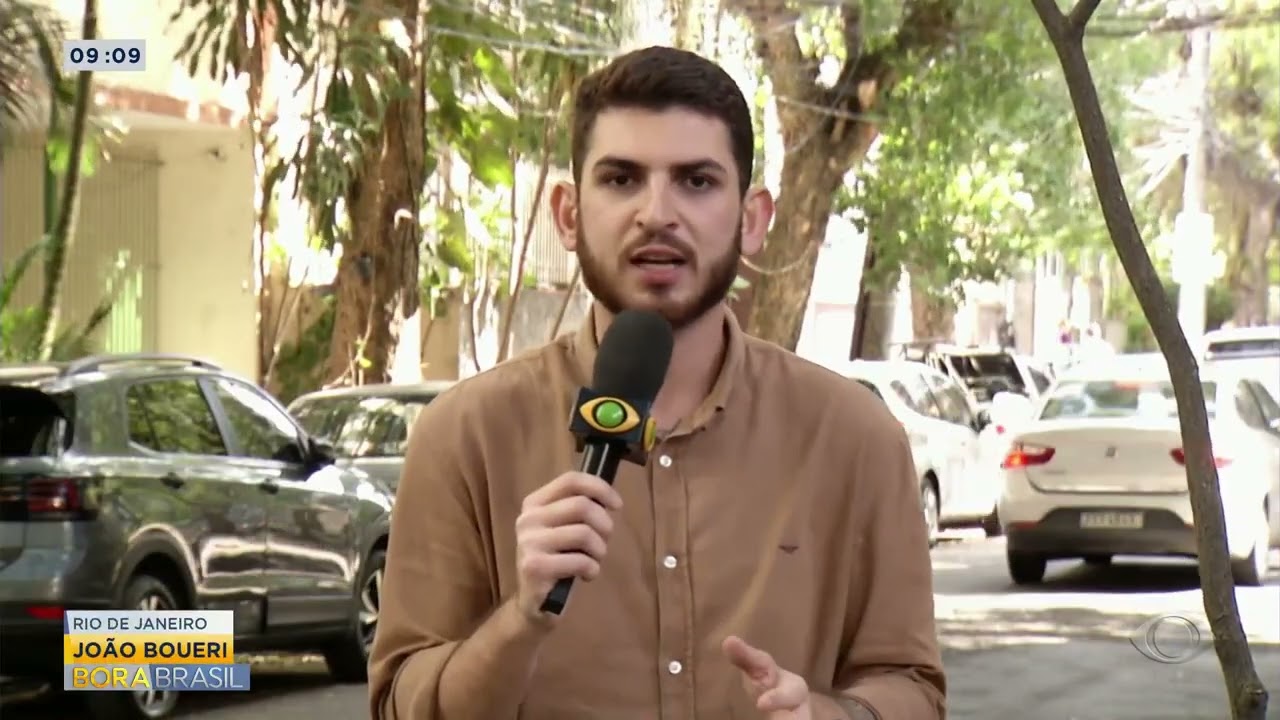 Polêmica em bloqueadores de celular em presídios do Rio