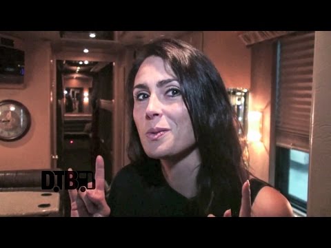 Within Temptation / Sharon den Adel - BUS INVADERS Ep. 722 - UCybDimFZ3eoUQxSArdqCe9g