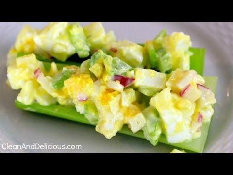 Clean Eating Classic Egg Salad - UCj0V0aG4LcdHmdPJ7aTtSCQ