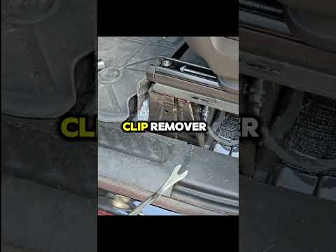 Come smontare il sedile anteriore della Chevrolet Silverado 2023