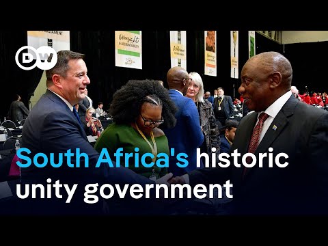 Can anti-apartheid party work with party representing South Africa’s white minority? | DW News