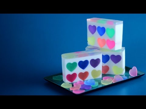 How to Make Rainbow Heart Soap - UCStN08hkQ1321WVdFqWD2-w