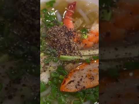 bánh canh cua Khang Long Xuyên