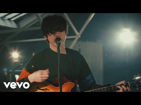 Declan McKenna - Paracetamol - Vevo dscvr (Live) - UC-7BJPPk_oQGTED1XQA_DTw