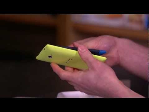 HTC 8S Unboxing & First Look Linus Tech Tips - UCXuqSBlHAE6Xw-yeJA0Tunw