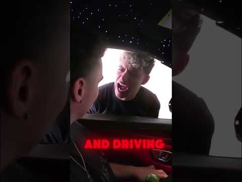 StableRonaldo crashes out on lacy for his loud exhaust #faze #lacy #stableronaldo