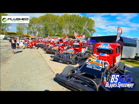 Paradise Valley NZ Stockcar Teams Champs 2025 Pitwalk - 21st February 2025 - dirt track racing video image